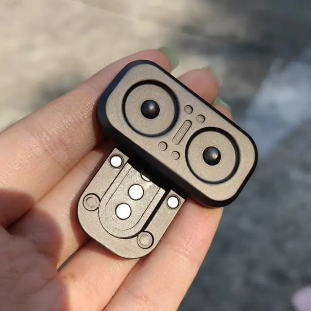 EDC Metallic Fidget Sliders (Owl/Poker)